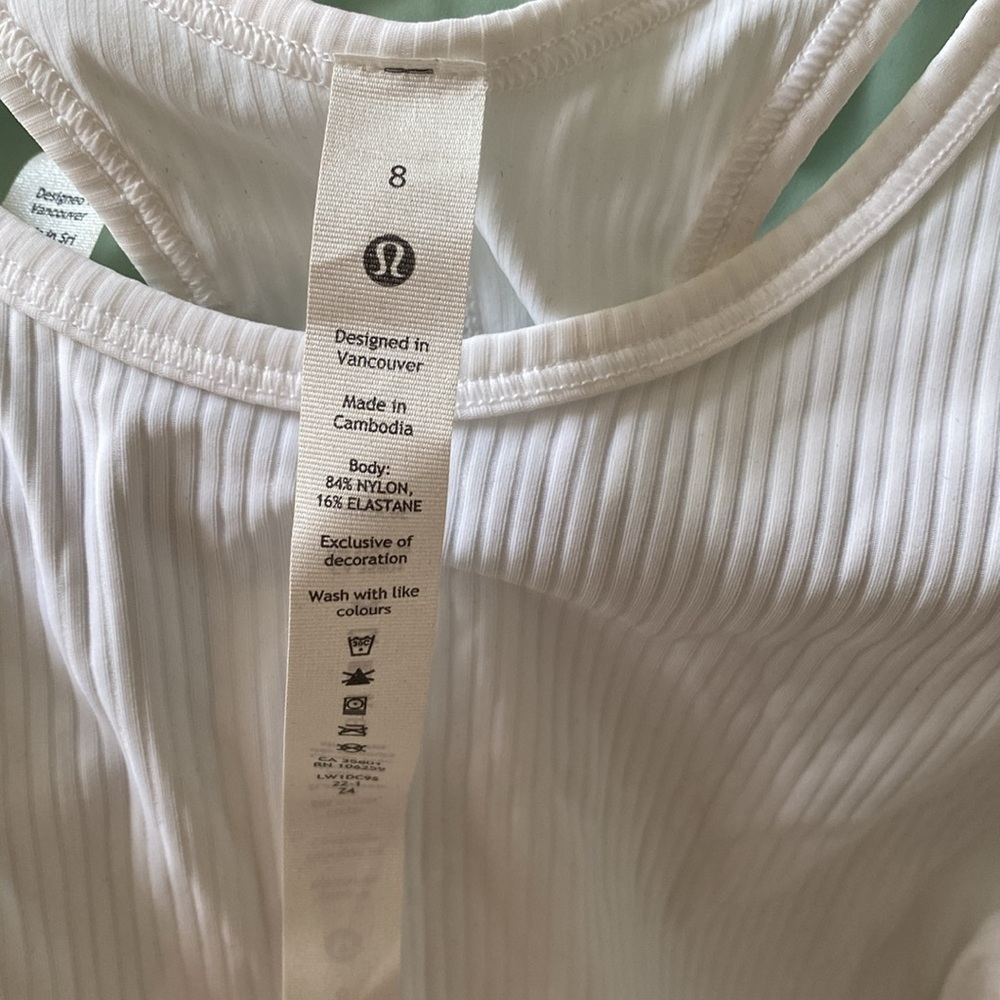 NWT Lululemon base pace tank *ribbed in white - Picture 7 of 7